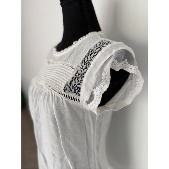 Daniel Rainn white lace trim cap sleeve blouse | NWOT | S - Picture 4 of 9
